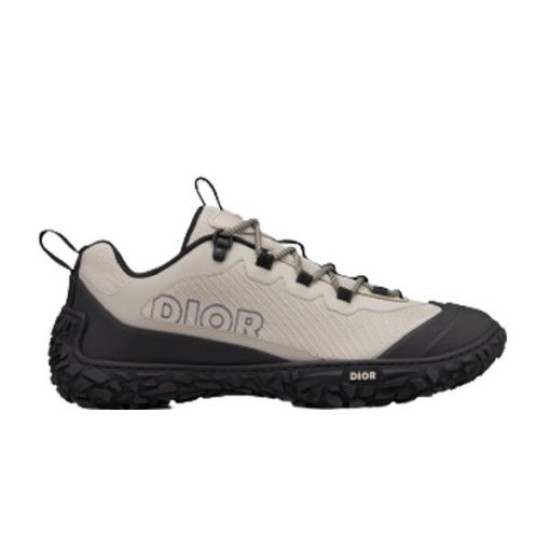Diorizon Hiking Trainer Lateral Profile in grey and black Full lateral side view of grey technical mesh hiking trainer in grey and black