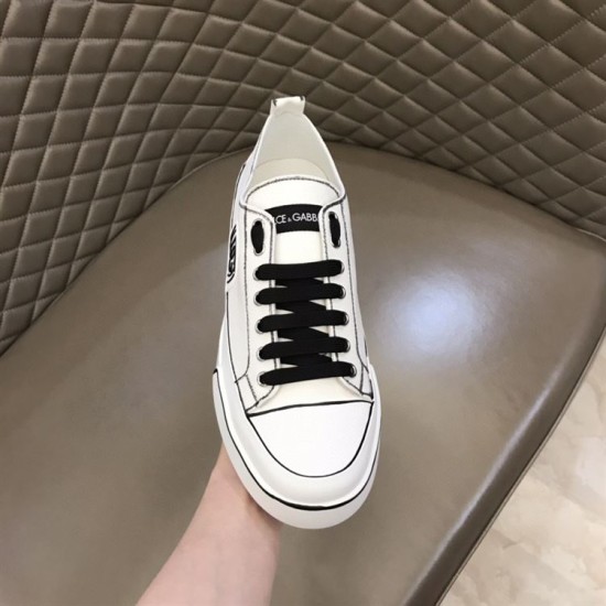 Top front view of Dolce & Gabbana Portofino Light trainer showing black laces and toe cap in white and black