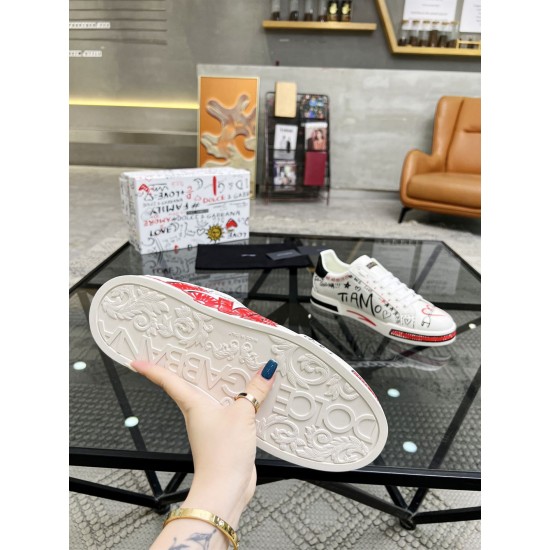 Underside view of Dolce & Gabbana Portofino Love Leather Trainers White Red showing white tread pattern