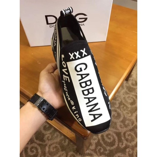 Dolce & Gabbana Sorrento Trainer Vamp Detail in black Vamp detail of Dolce & Gabbana black trainer with bold white lettering