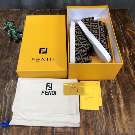Replica Fendi Trainers  Brown Fabric Low-Tops – Fds007 Uk - 8449 - Buddha Luxury