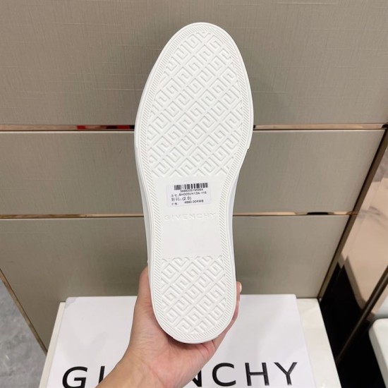 Replica GIVENCHY CITY SPORT SNEAKERS IN LEATHER WITH DOUBLE WEBBING STRAP – GVC008 UK replica GIVENCHY CITY SPORT SNEAKERS IN LEATHER WITH DOUBLE WEBBING STRAP – GVC008 UK