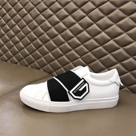 Givenchy White Leather Trainer Outer View in white and black Lateral side view of Givenchy white trainer resting on leather surface in white and black