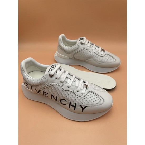 Replica GIVENCHY RUNNER SNEAKERS IN PERFORATED LEATHER – GVC006 UK replica GIVENCHY RUNNER SNEAKERS IN PERFORATED LEATHER – GVC006 UK