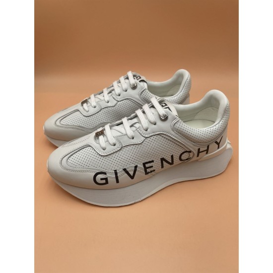 Replica GIVENCHY RUNNER SNEAKERS IN PERFORATED LEATHER – GVC006 UK replica GIVENCHY RUNNER SNEAKERS IN PERFORATED LEATHER – GVC006 UK