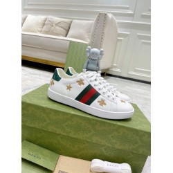Gucci Ace Embroidered Bees And Stars White Leather Trainers Gucci Ace Embroidered Bees And Stars White Leather Trainers