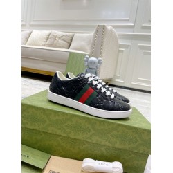 Gucci Ace Embossed Leather Black Low Top Trainers Leather Upper