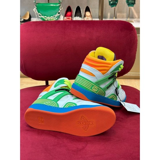 Underside view of the orange rubber sole with bee logo motif on Gucci Basket High-Top Leather Trainers in multicolour and white