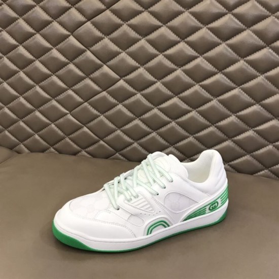 Gucci Basket Trainer Three-Quarter View in white and green Three-quarter side angle of Gucci Basket low-top trainer in white and green