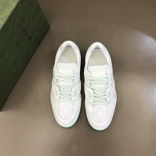 Gucci Basket Trainers Top View in white and green Top-down view of Gucci Basket white leather trainers in white and green