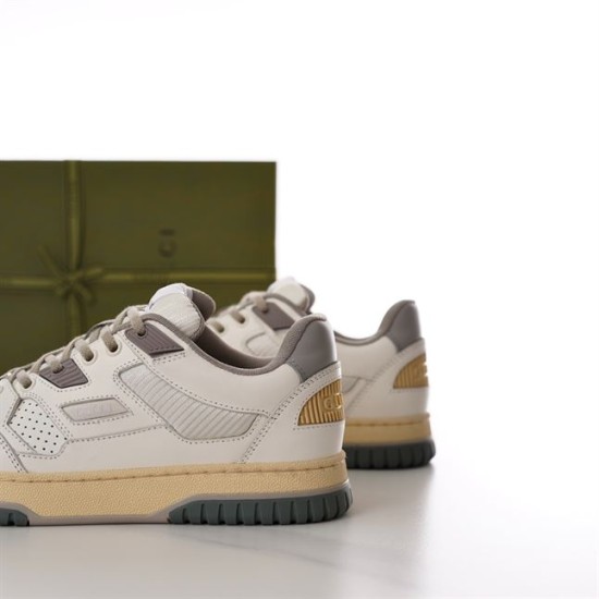 Gucci Off White Leather Trainer Heel Three-Quarter View in off-white and grey Rear side perspective of Gucci off-white trainers detailing the grey heel collar