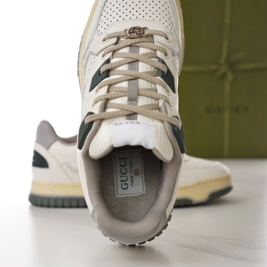 Gucci Trainer Interior and Tongue View in off-white and beige Close-up top view looking into the interior lining and tongue of the Gucci trainer in off-white and beige