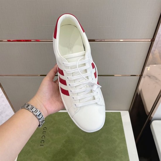 Gucci White Leather Trainer Top View in white and red Top-down view of Gucci white low-top leather trainer with white laces in white and red