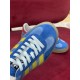 Gucci Gazelle Blue Suede Toe and Laces in blue and yellow Close-up view of blue suede toe box and white laces in blue and yellow