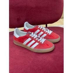 Gucci Gazelle Red Velvet Low Top Trainers Rubber Sole