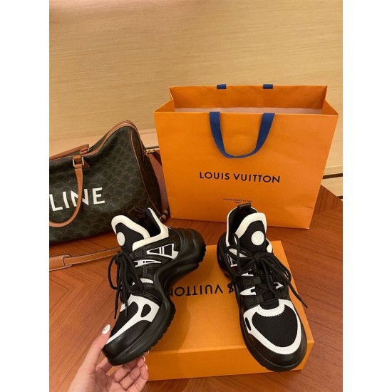 L Archlight Chunky Monogram Arch Sole Trainers Lacing Detail in black and white Top-down view of L Archlight Chunky Monogram Arch Sole Black White Trainers highlighting the laces and tongue.
