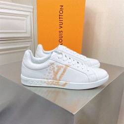 L Classic White Leather Trainers With Gold Motif Accent L Classic White Leather Trainers With Gold Motif Accent