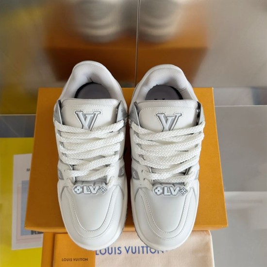 L Trainer Maxi Low Top Sneakers Grey White Front View L Trainer Maxi low top sneakers in grey and white leather front lacing view
