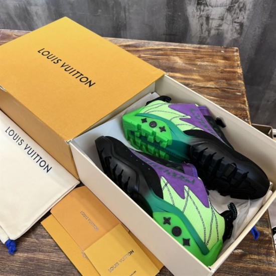 Packed L Millenium Zip Low Top Trainers Green Purple L Millenium Zip Low Top Trainers Green Purple neatly packed inside branded box