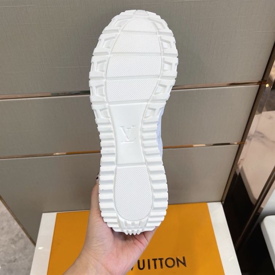 Outsole Sole View of L Trainers in grey and white Underside sole view of L white trainers with tread pattern in grey and white