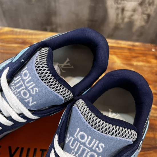 L blue mesh suede low top trainers interior collar and tongue label L blue mesh suede low top trainers interior collar and tongue label