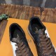 Replica L 9188 LLVS008 Buddha Luxury Replica L Run Away Sneakers In Sliver – Lvs008 Uk - 9188 - Buddha Luxury