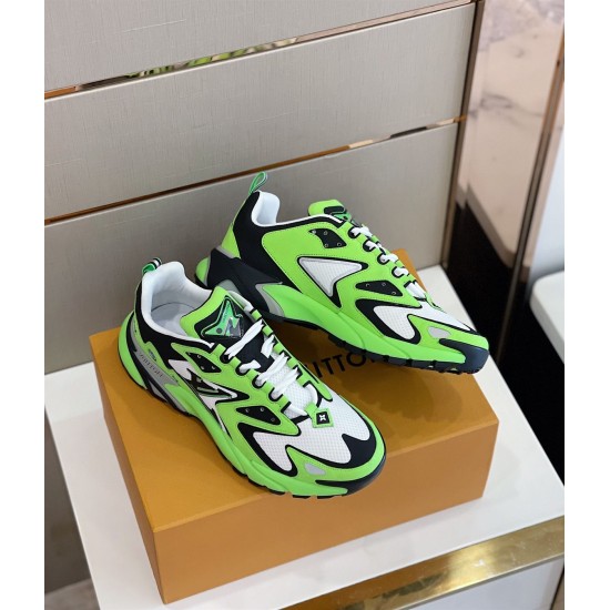 L Runner Tactic Green Mesh Leather Trainers Dual Arrangement L Runner Tactic Green Mesh Leather Trainers dynamic dual pair angle