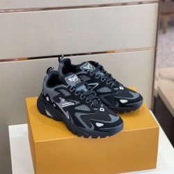 L Runner Tactic Low Top Mesh Trainers In Black And Grey L Runner Tactic Low Top Mesh Trainers In Black And Grey