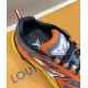 L Runner Tatic Trainers Interior Insole in orange and yellow Close-up of the interior collar and branded insole of the L Runner Tatic trainers in orange and yellow