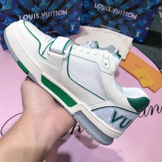 L Trainer Green Mesh Low Top Trainers Lateral View Lateral side view of L Trainer Green Mesh Low Top Trainers on hand