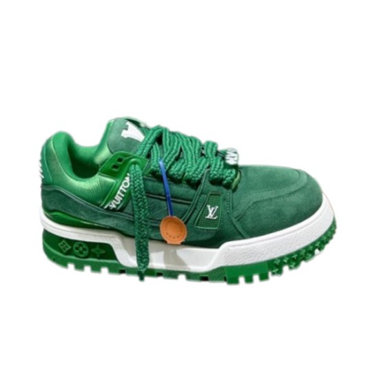 Green L Suede Platform Low-Top Sneakers Side View in green and white Side profile of green L suede platform low-top sneakers against plain white background