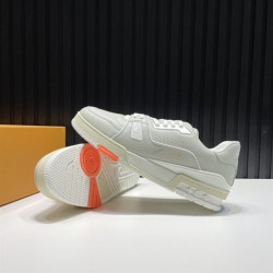 L White Grain Leather Low Top Trainer Shoes L White Grain Leather Low Top Trainer Shoes