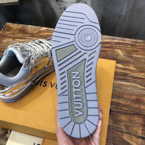 Outsole Tread View of L Trainer Metallic Silver Low Top Sneakers Underside tread pattern and sole of L Trainer Metallic Silver Low Top Sneakers
