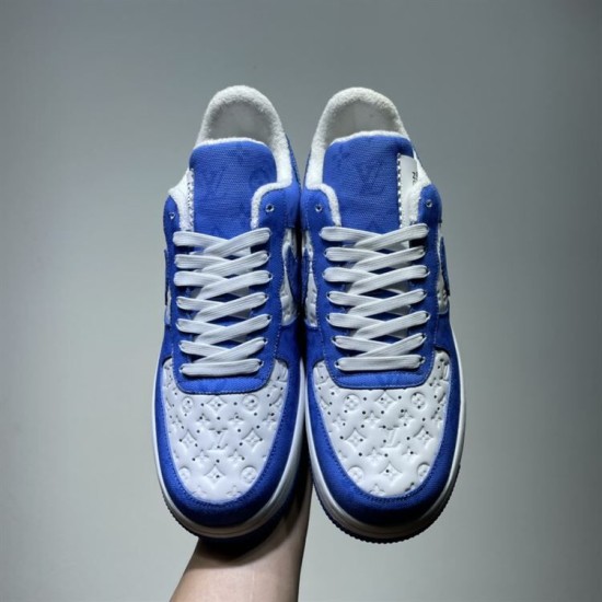 Nike Air Force 1 Low-Top Blue White Trainers Toe Box View Top-down view of blue and white Nike Air Force 1 low-top trainer toe boxes