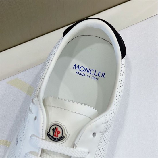 Close-up of internal shoe lining and branded Moncler footbed in white