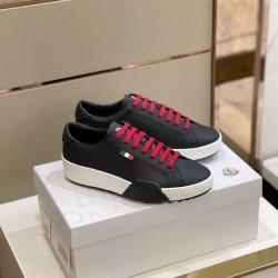 Moncler Promyx Black Leather Low Top Trainers With Red Laces Moncler Promyx Black Leather Low Top Trainers With Red Laces