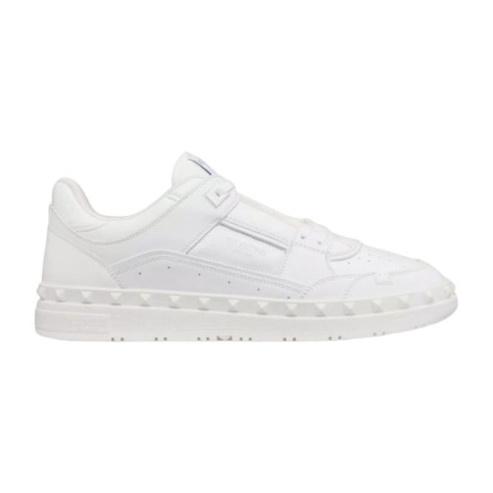 Replica Valentino Trainers Freedots Low-Top  In Calfskin – Vn003 Uk - 8450 - Buddha Luxury