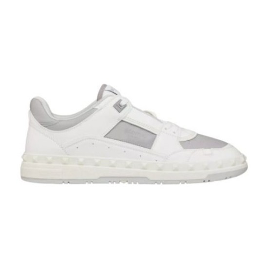 Replica Valentino 9065 VVN005 Buddha Luxury Replica Valentino Trainers Freedots Low-Top In Calfskin – Vn005 Uk - 9065 - Buddha Luxury