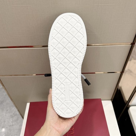 Replica Valentino Trainers One Stud Xl Nappa Leather Low-Top  – Vn007 Uk - 9329 - Buddha Luxury