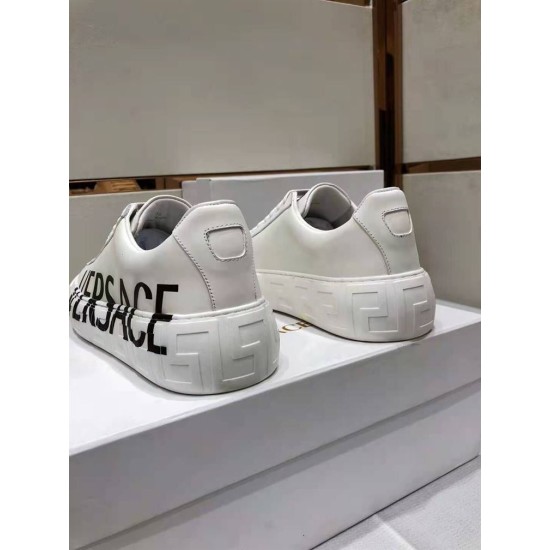 Versace Greca Logo Low Top White Leather Trainers Heel View Rear view highlighting heel tabs and Greca midsole pattern in white