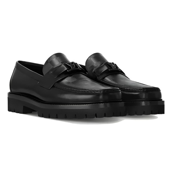 L Men's Major Loafers In Black Side Profile Side profile view of L Men's Major Loafers In Black featuring chunky treaded lug soles
