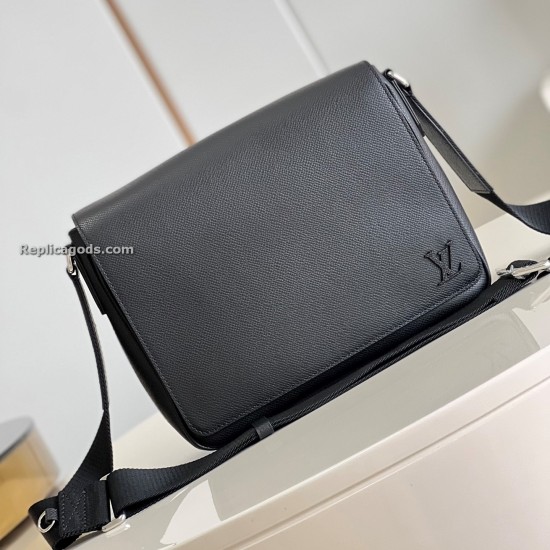 Replica L 15780 LFR#6053 Buddha Luxury Replica District Pm Messenger Bag In Black Uk - 15780 - Buddha Luxury