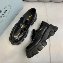 MONOLITH PATENT LEATHER LOAFERS IN BLACK - PD153 UK MONOLITH PATENT LEATHER LOAFERS IN BLACK - PD153 UK
