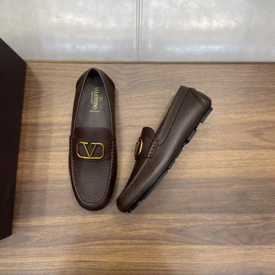 Replica VLOGO SIGNATURE GRAINY CALFSKIN DRIVING SHOES IN BROWN - VL135 UK replica VLOGO SIGNATURE GRAINY CALFSKIN DRIVING SHOES IN BROWN - VL135 UK