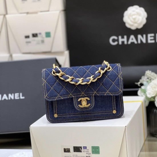 Replica Chanel Women CrossBody and Shoulder Denim Calssic Flap Bag In Blue Uk Replica Chanel Women CrossBody and Shoulder Denim Calssic Flap Bag In Blue Uk
