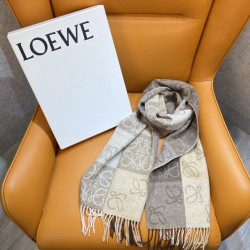 SCARF ANAGRAM IN WHITE AND BEIGE UK