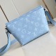 Replica PULSE WEARABLE WALLET IN MONOGRAM M14116 UK replica PULSE WEARABLE WALLET IN MONOGRAM M14116 UK