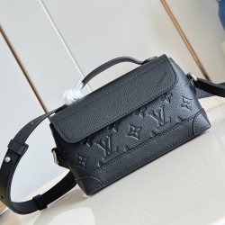 Steamer East West Wearable Wallet Black Monogram Taurillon M13888 Uk Steamer East West Wearable Wallet Black Monogram Taurillon M13888 Uk